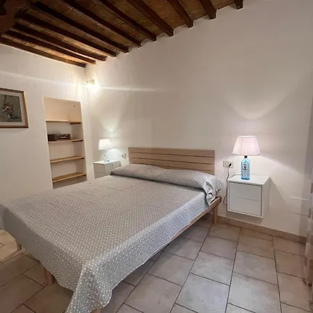 Casa Etrusca *